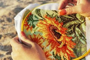 Рекомендации по уходу за вышивальными изделиями: как хранить и гладить