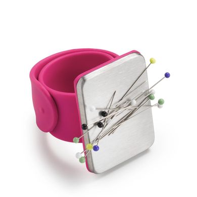 Игольница на руку, магнитная (розовый цвет). Prym (610283) - Вышивка крестиком и бисером - Овца Рукодельница