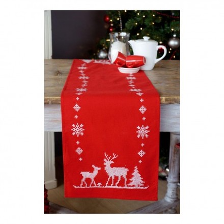 Різдвяні олені (доріжка на стіл) Набір для вишивання хрестиком Vervaco PN-0147225 - Вышивка крестиком и бисером - Овца Рукодельница