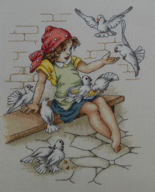 Дівчина з голубами. Набір для вишивання хрестом. Luca-S (B1051) - Вишивка хрестиком і бісером - Овечка Рукодільниця