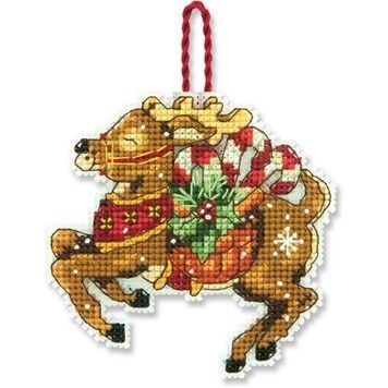 Набір для вишивання Dimensions 70-08916 Reindeer Ornament - Вишивка хрестиком і бісером - Овечка Рукодільниця