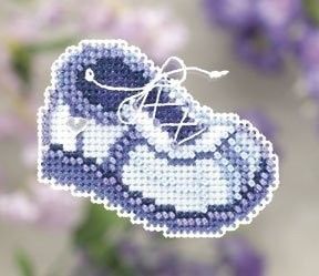 Набір для вишивання Mill Hill MH181101 Blue Sneaker - Вишивка хрестиком і бісером - Овечка Рукодільниця