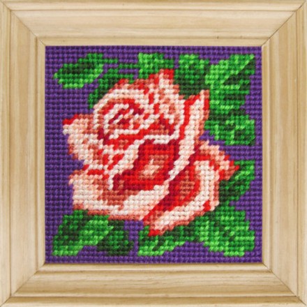 Пишна троянда Канва з нанесеним малюнком Чарівниця C-05 - Вишивка хрестиком і бісером - Овечка Рукодільниця