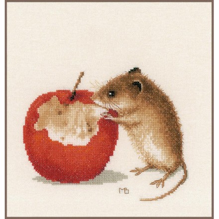 Набор для вышивания Lanarte Мышка с яблоком PN-0175633 - Вишивка хрестиком і бісером - Овечка Рукодільниця