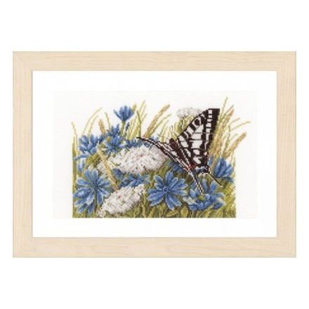 Набор для вышивания Lanarte PN-0156941 Butterfly with cornflowers - Вишивка хрестиком і бісером - Овечка Рукодільниця