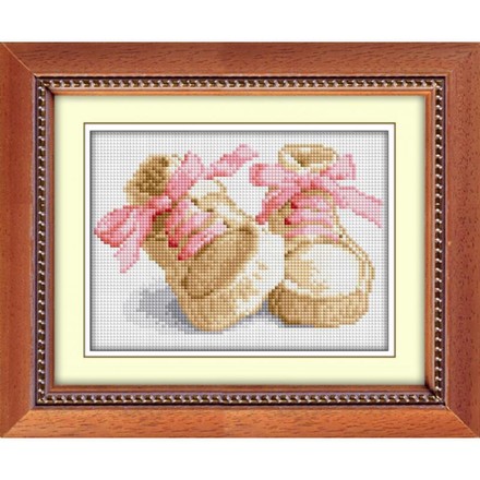Первые шаги (розовый). Dream Art (30014D) - Вышивка крестиком и бисером - Овца Рукодельница