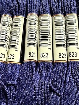 Муліне для вишивання AIRO №823 колір Navy Blue, Dark/Темний темно-синій 8м