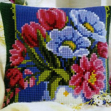 Рожеві та блакитні квіти. Подушка для вишивання. Vervaco (1200/979) - Вишивка хрестиком і бісером - Овечка Рукодільниця