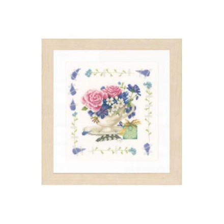 Набор для вышивания Lanarte Bouquet of roses Букет роз PN-0170950 - Вышивка крестиком и бисером - Овца Рукодельница