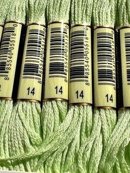 Муліне для вишивання AIRO №14 колір Pale Apple Green/Блідий яблучно-зелений 8м