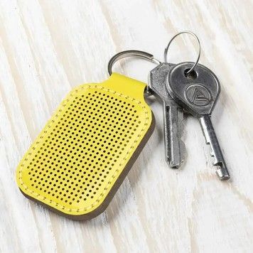 Брелок. Жовтий Заготовка для вишивки зі штучної шкіри Wonderland Crafts FLBE(BB)-074 - Вишивка хрестиком і бісером - Овечка Рукодільниця