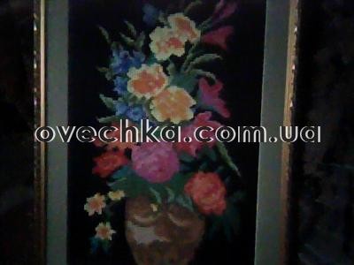Ще одна ваза з квітами - Вишивка хрестиком і бісером - Овечка Рукодільниця