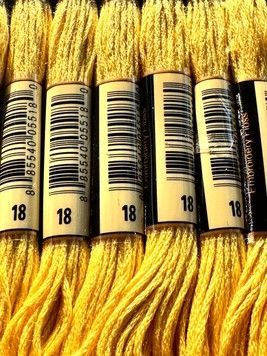 Муліне для вишивання AIRO №18 колір Yellow Plum/Жовта слива 8м
