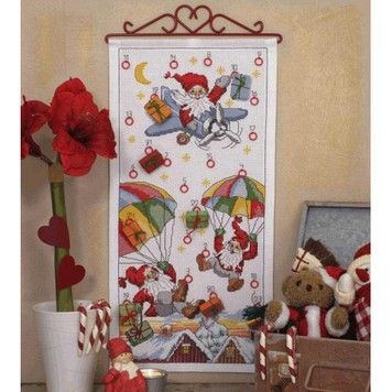 Набір для вишивання Anchor 01500 Santa Parachuting Calendar / Календар Санти з парашутами - Вишивка хрестиком і бісером - Овечка Рукодільниця