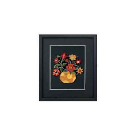Цветы на черном Набор для вышивания DIMENSIONS 73222 - Вишивка хрестиком і бісером - Овечка Рукодільниця